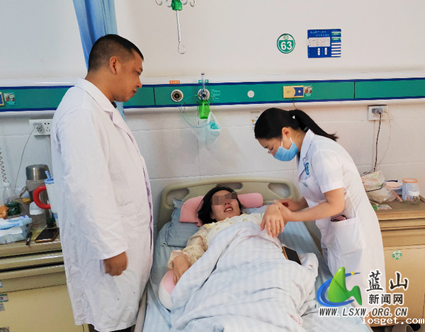 华体会登陆网站中心医院：多学科助力高危产妇平安诞子.jpg